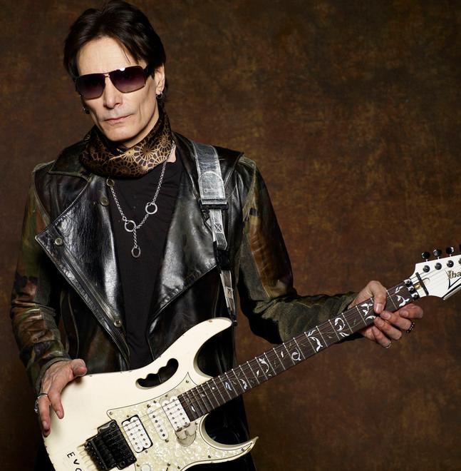 Steve Vai a Fiorano si racconta e apre il suo tour europeo