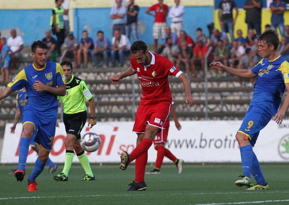 Prato già in affanno, zero vittorie e nove gol subìti 