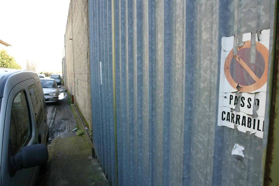 Marlia, dove non esiste il passo carrabile