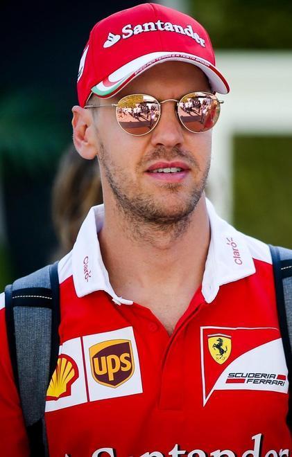 Vettel ci crede: «A Singapore Ferrari da podio» 