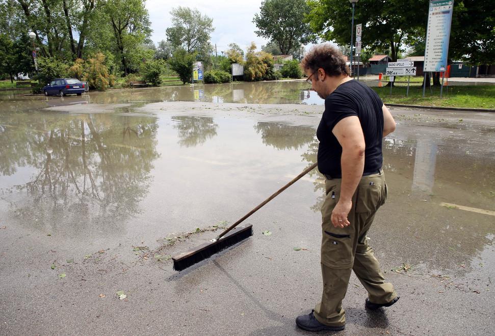 C’è l’allerta meteo Rischio grandine per le colture 