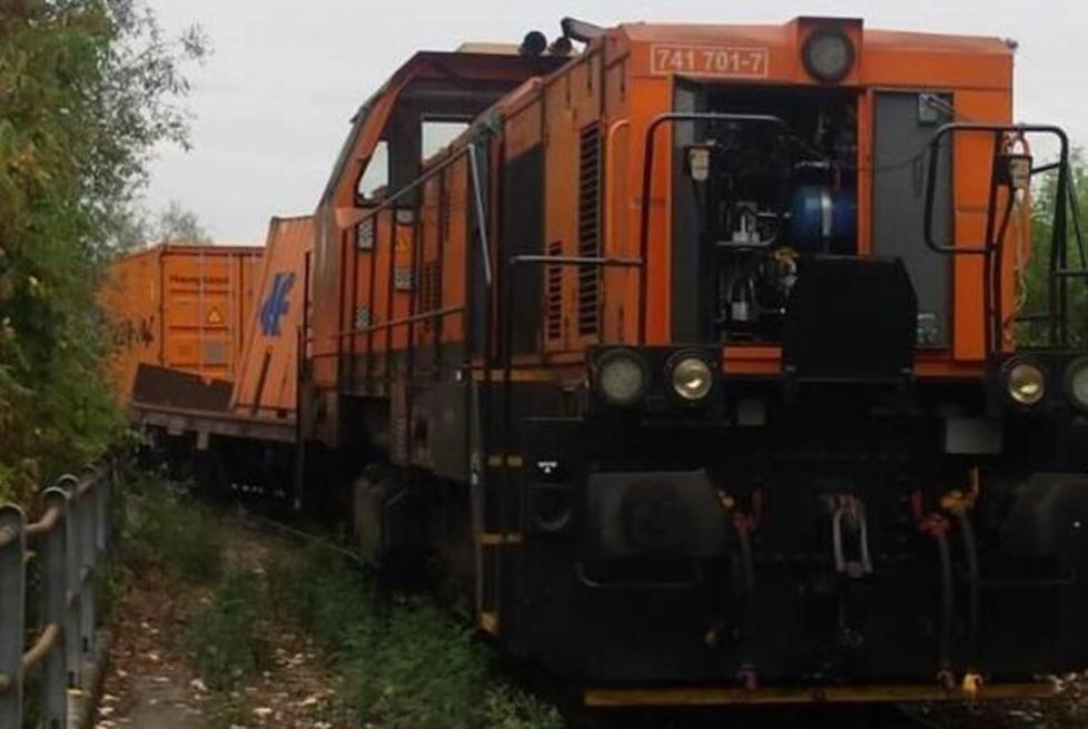 Deraglia un vagone del treno merci Illesi i 3 macchinisti 