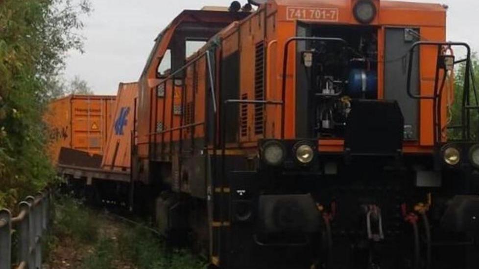 Deraglia un vagone del treno merci Illesi i 3 macchinisti