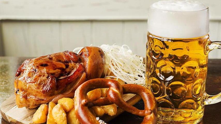 Alla Lowengrube parte l’Oktoberfest