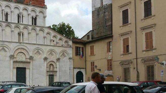Caccia agli stalli gialli, il piano del Comune