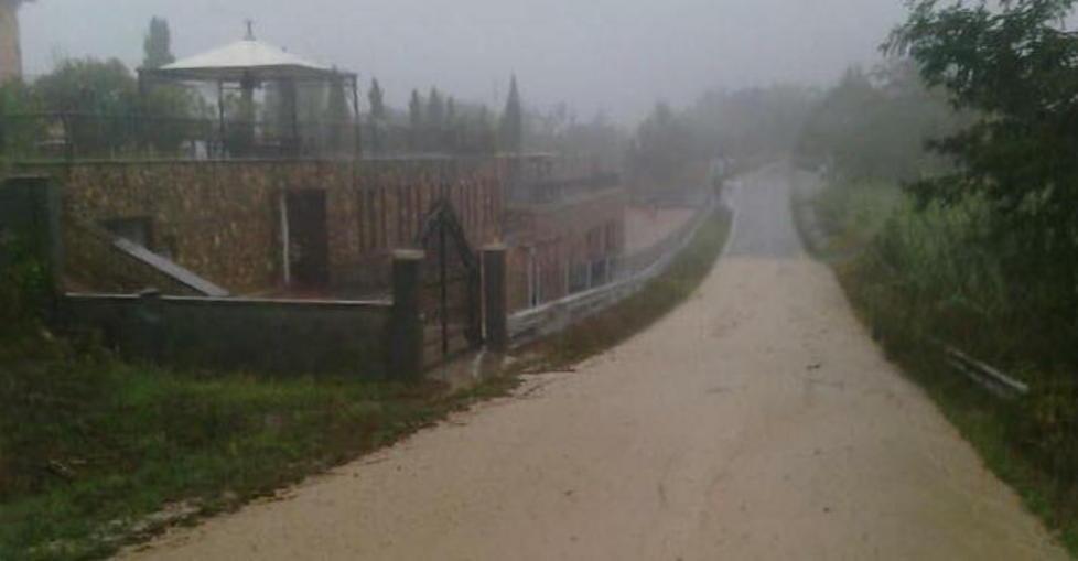 Strade allagate e canali “gonfi” Annullata gara di motocross 