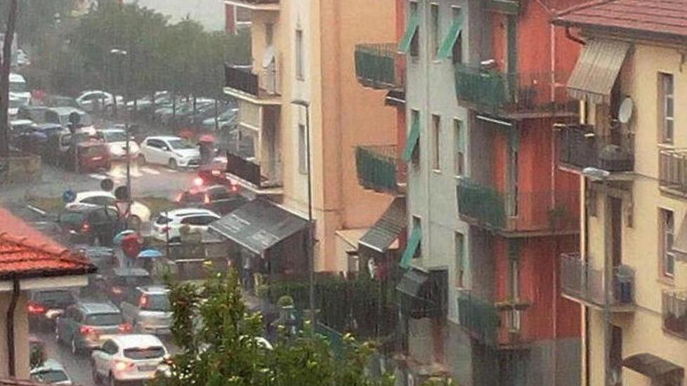 Il primo temporale manda in tilt il villaggio scolastico