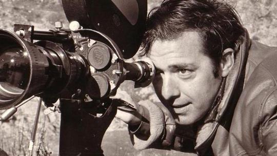 Il regista Umberto Lenzi