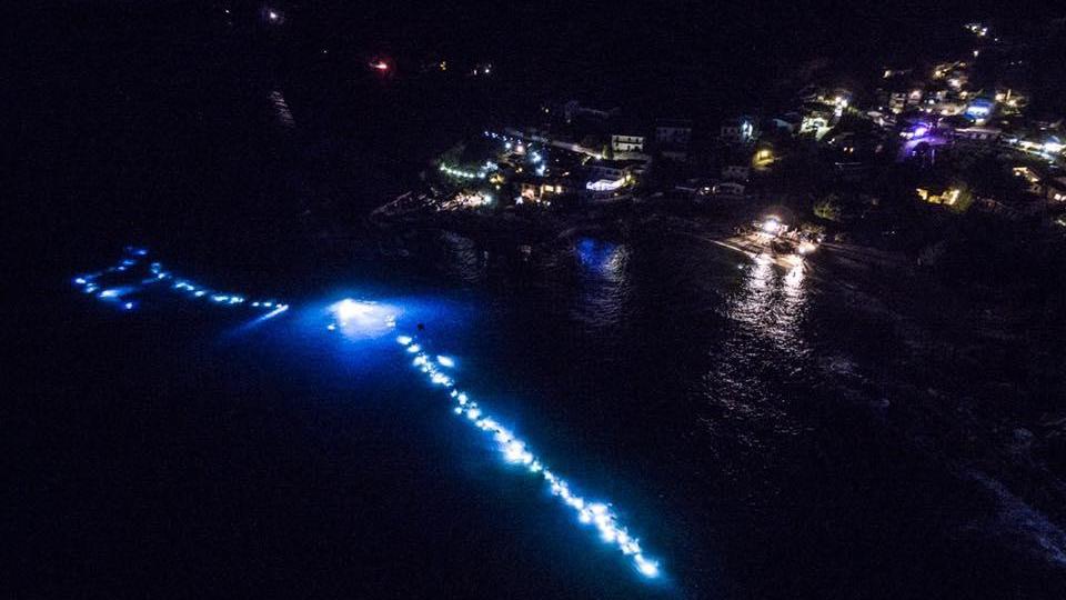L'immersione notturna a Seccheto ripresi dal drone (foto dalla pagina Fb di Raid Italia)
