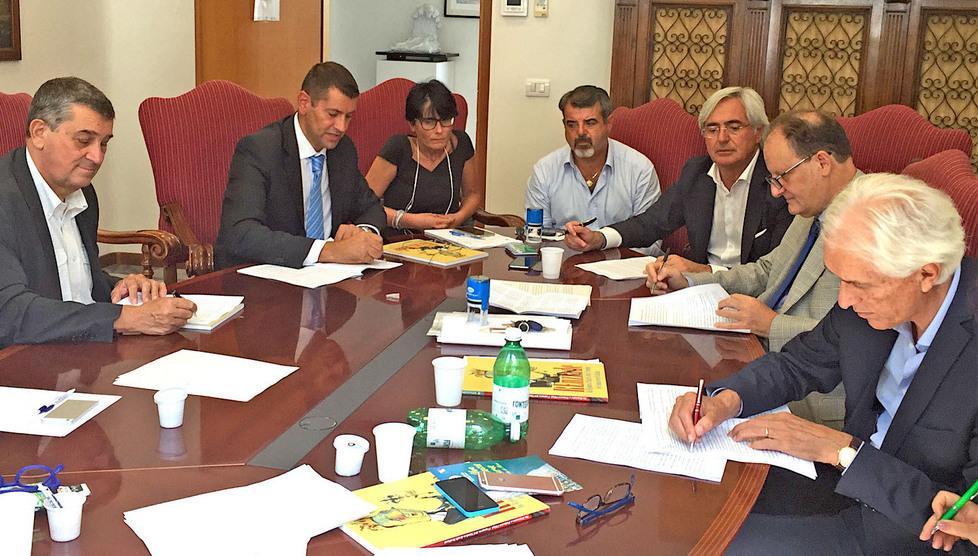 Trecento migranti in più destinati alla Versilia 
