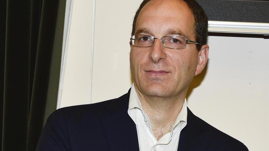 Tour alla stazione, scintille tra sindaco e Pd