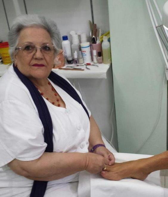 La regina dei pedicure festeggia 50 anni d’attività