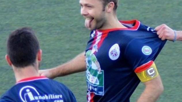 Un Nieddu stratosferico cala il poker e regala la vittoria al Tortolì
