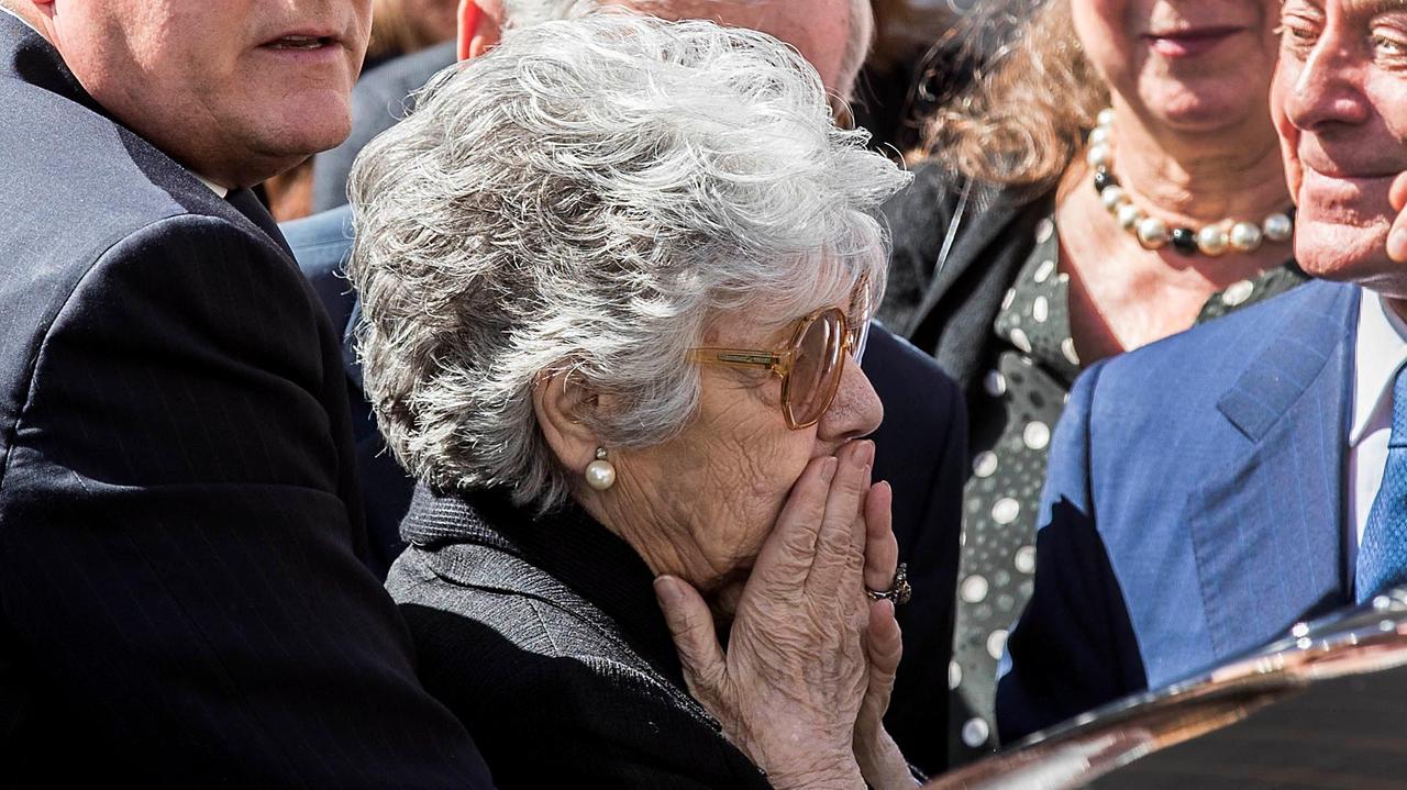 L'ultimo bacio di Franca Ciampi al funerale