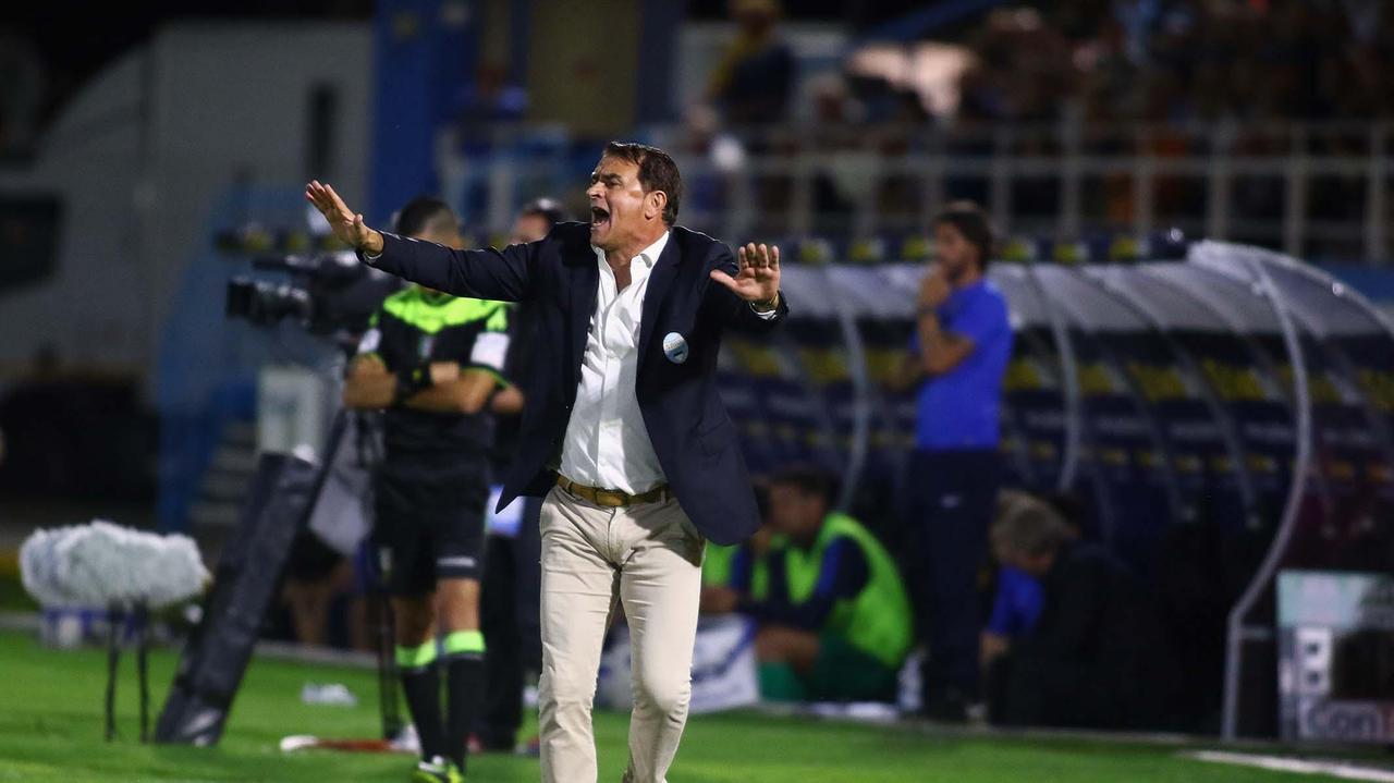Spal, buia è la notte: il Verona domina