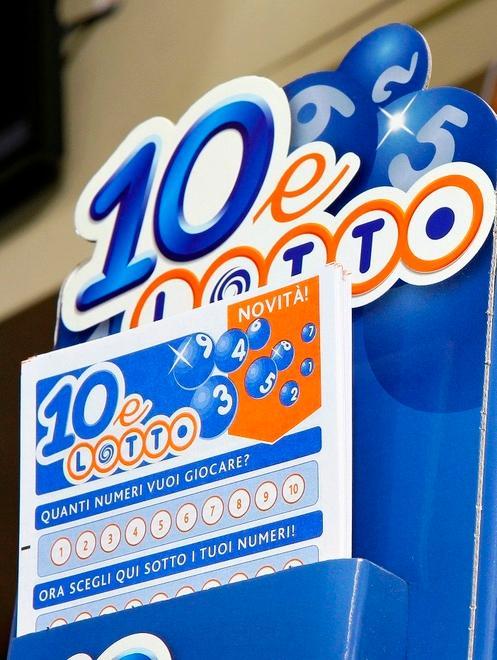 Vinti 53mila euro al “10eLotto” 
