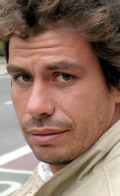 A Cagliari Roberto Delogu presenta “L’amore come le meduse”