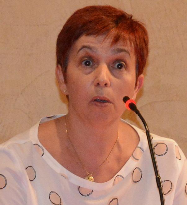 Assemblea paralizzata dai veti incrociati 
