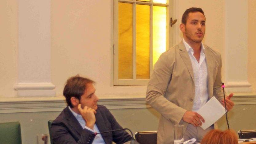 Sapigni resta al suo posto Sfiducia respinta: 19 a 10
