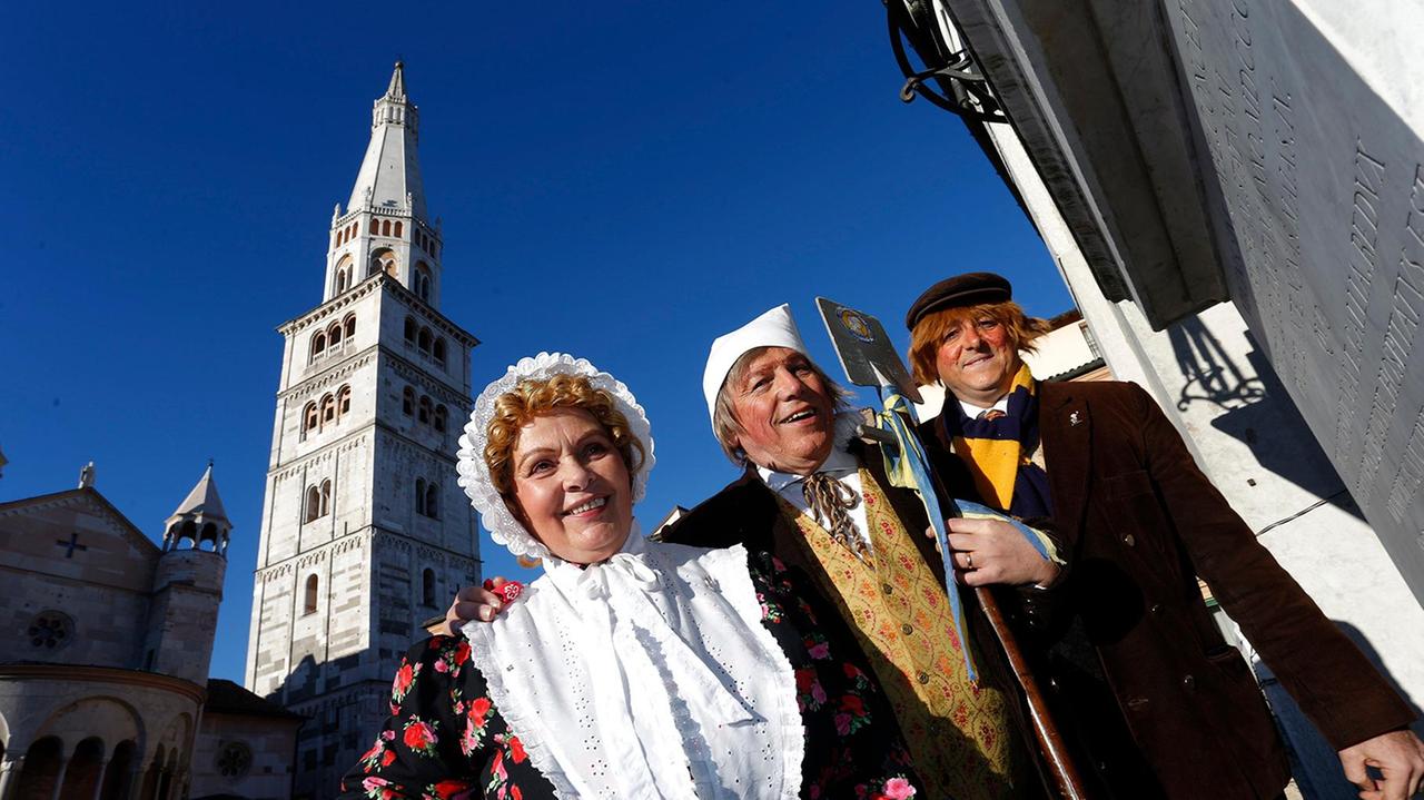 Ghirlandina aperta nel week end