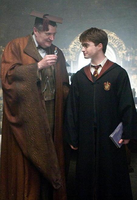 Modena, è la notte di Harry Potter. Una caccia al tesoro per giovani maghi e libro a mezzanotte 