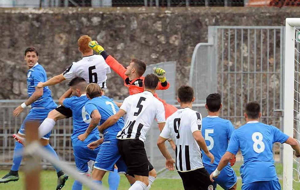 Per la Massese ancora un esame di ligure 