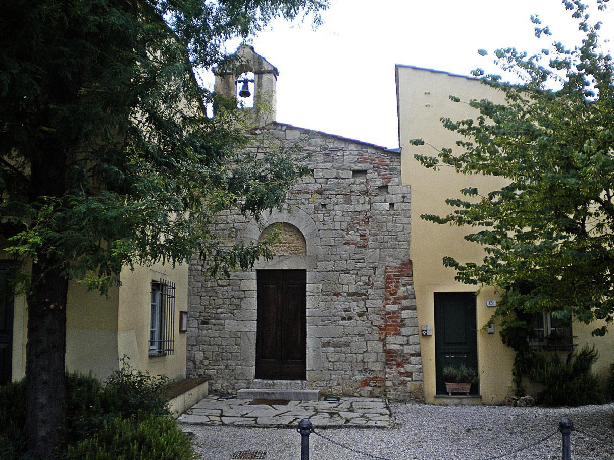La piccola chiesa di Sant'Andra da Tontoli a Mezzana 