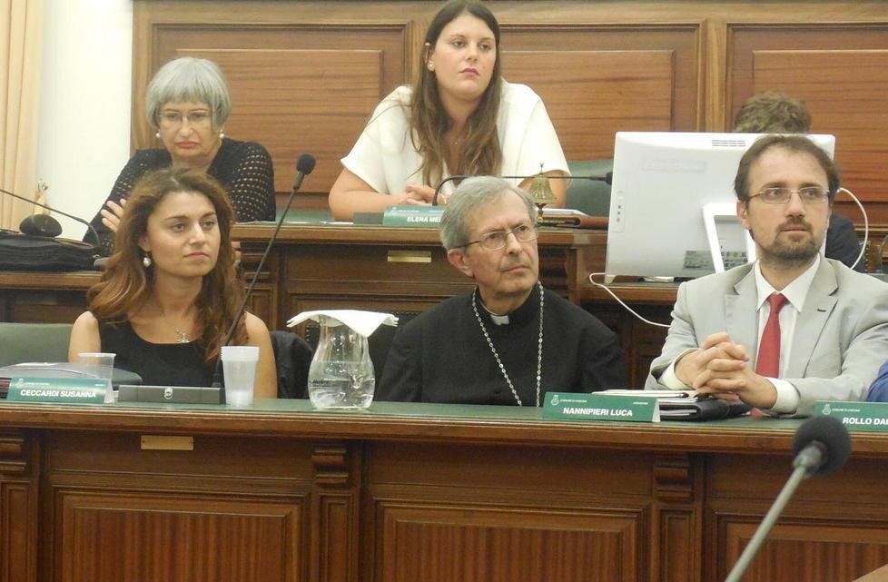 In consiglio arriva l’arcivescovo