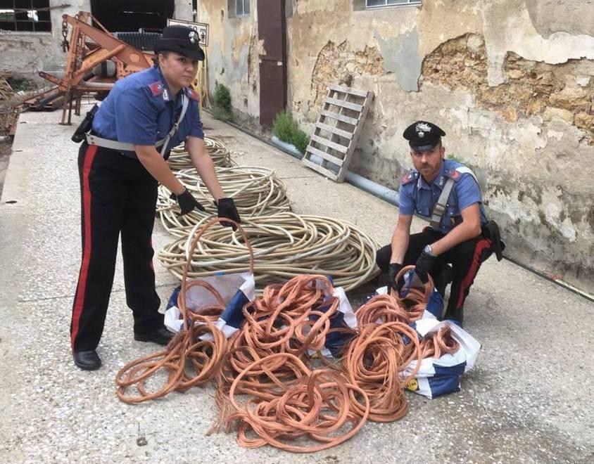 Ai domiciliari i 4 arrestati per il furto di rame a Colle 
