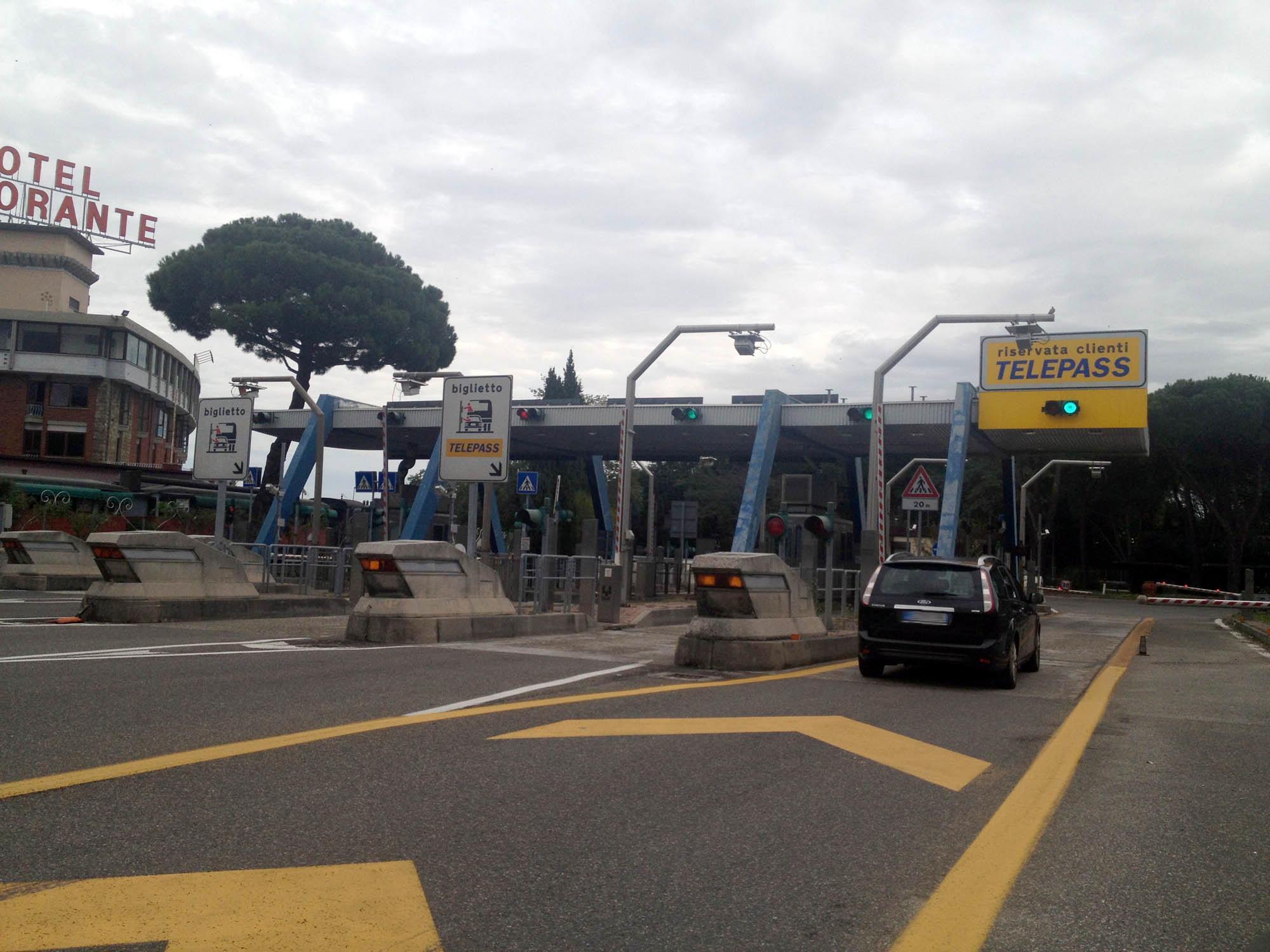 Il casello di Chiesina (foto Nucci)