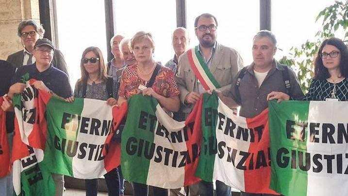 Eternit Bis, due famigliari vogliono giustizia