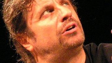 Domani Bergonzoni e domenica i premiati