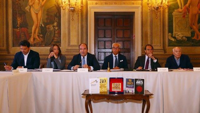 Corsa serrata a quattro per l'Aquila d'oro