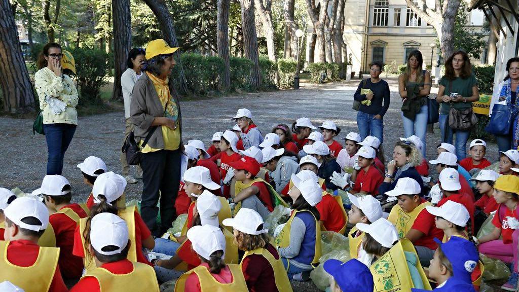 Studenti-spazzini a Villa Fabbricotti: i protagonisti