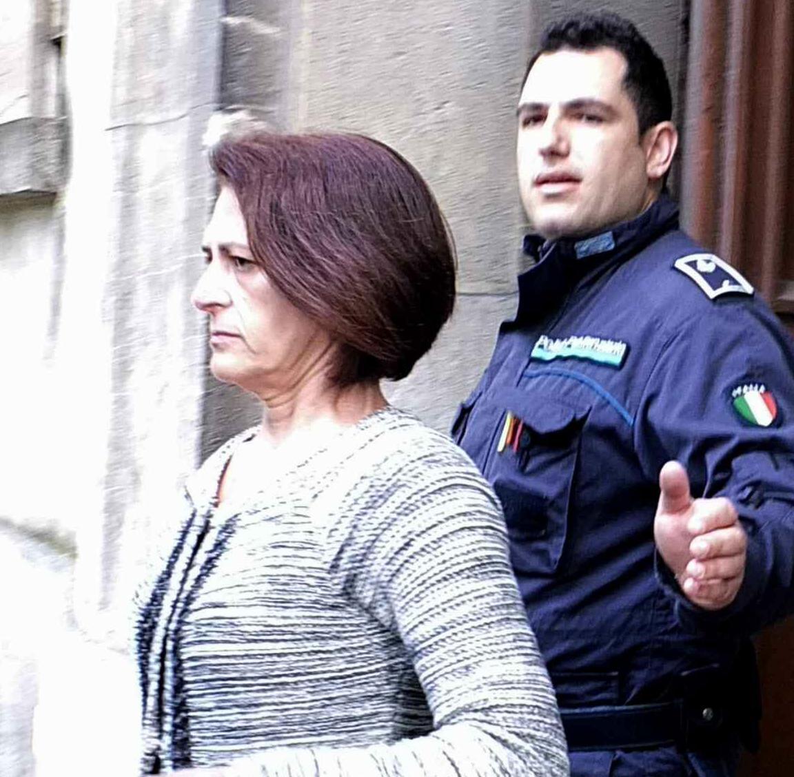Fausta Bonino all'uscita del carcere Don Bosco a Pisa