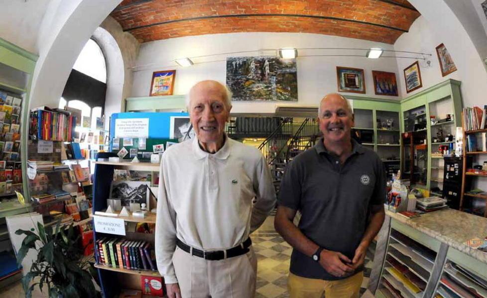 Addio al decano dei librai di Carrara