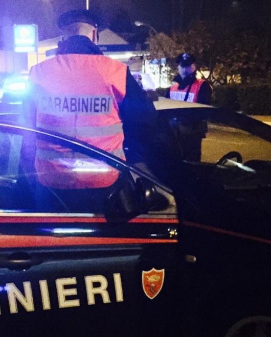Si avvicina alla sua ex Arrestato dai carabinieri