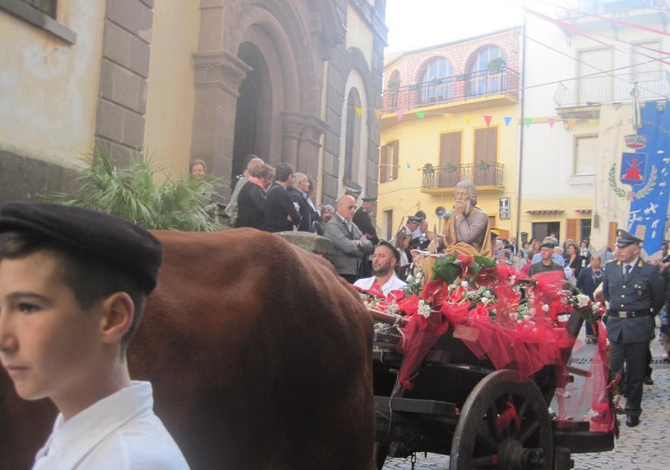 Processione per la festa del patrono