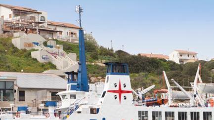 Blu Navy, collegamento a rischio