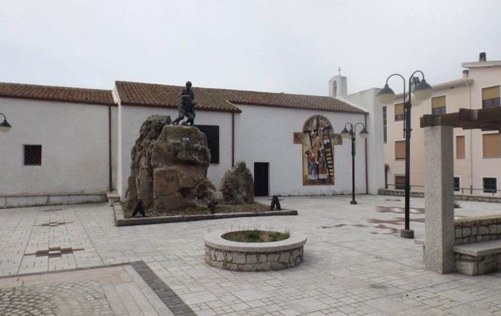 L’omaggio di Sarule a don Soro 