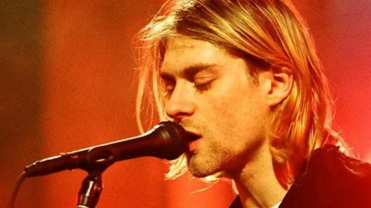 Il rock dei Nirvana anima il centro