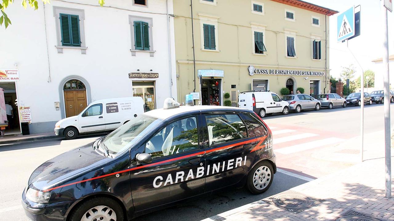 Un intervento dei carabinieri a Uzzano (foto d'archivio)
