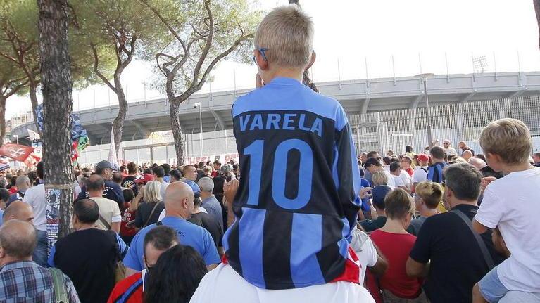Pisa, "Noi, leoni in gabbia sotto la Nord" - Video