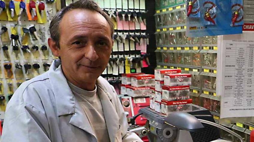 E “Lucio” racconta 70 anni di storia di commercio resistente a Massa