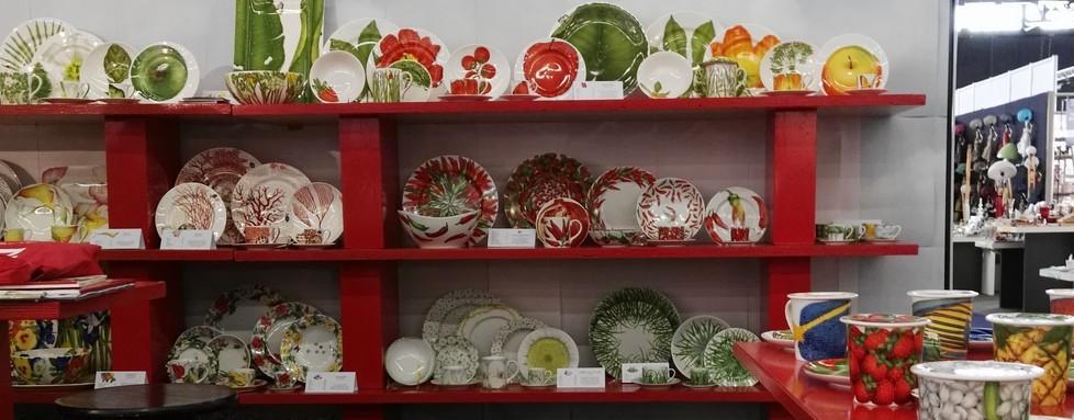 Le porcellane Taitù a Parigi, a dipingerle è una reggiana 