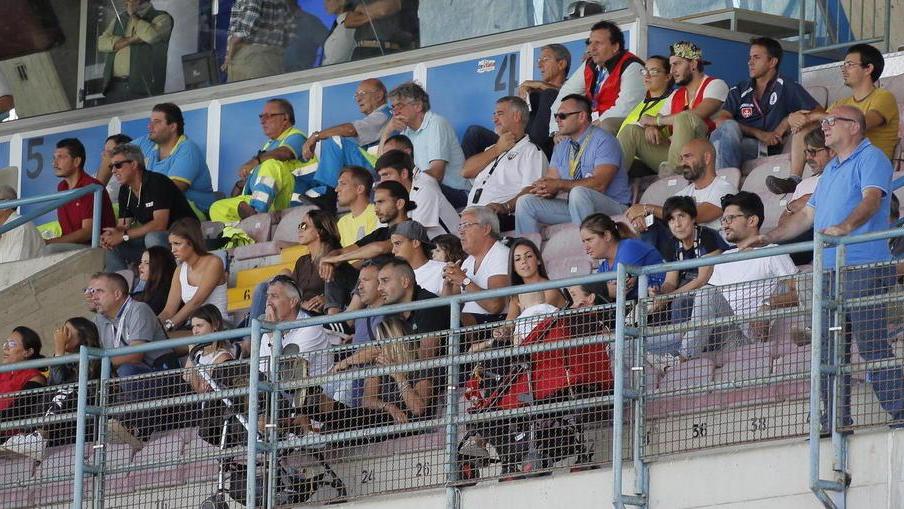 Solo duecento persone accreditate per assistere al match