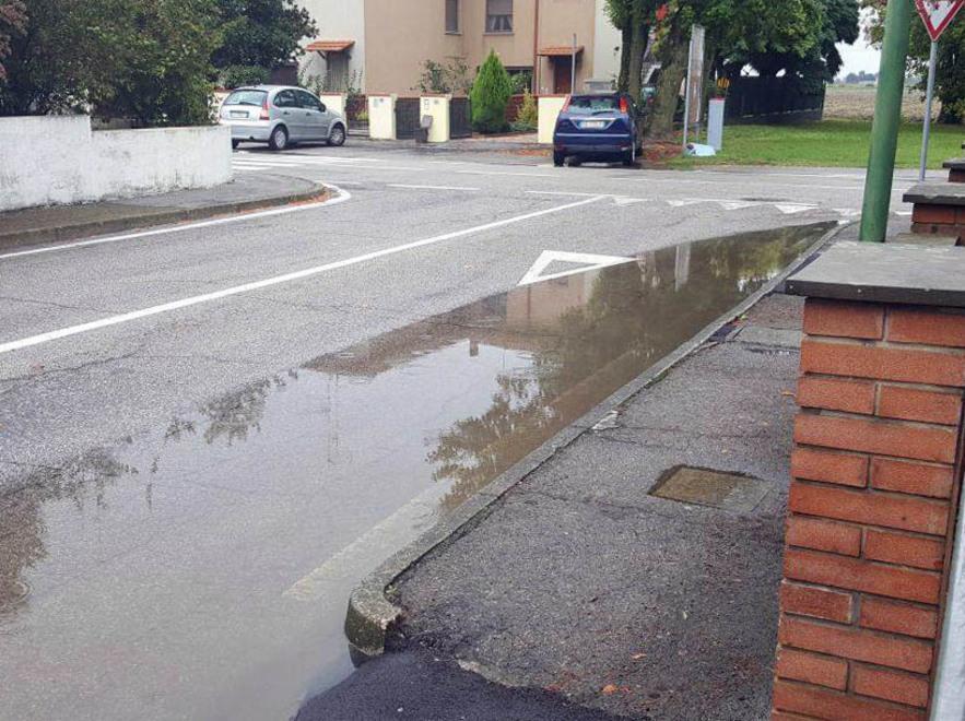 Strade allagate, nel mirino le fogne 