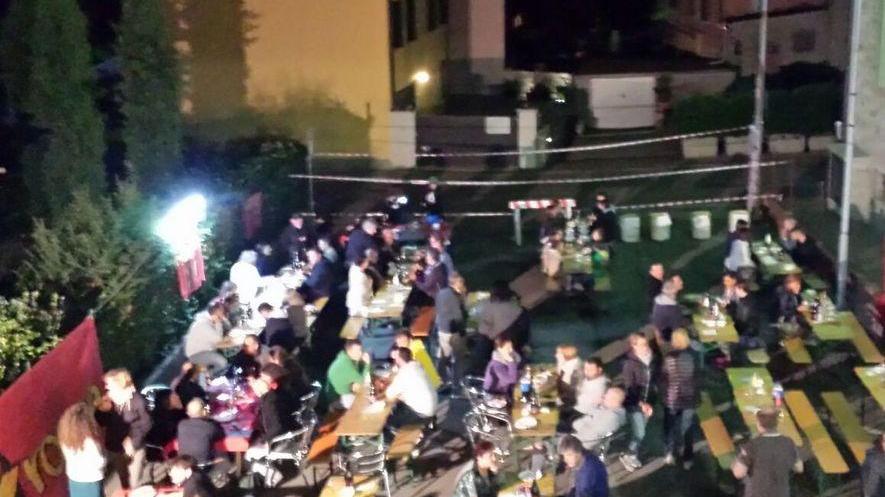 Tutti a tavola per i terremotati