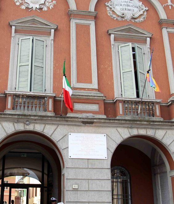 Fusione, stenta a decollare il nuovo comitato per il no 