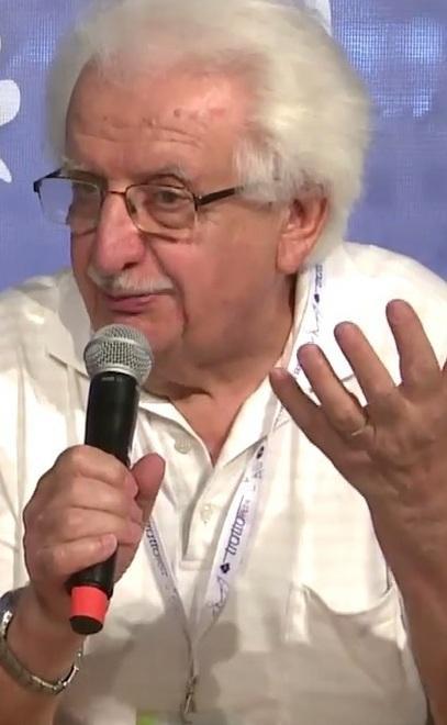 Bruno Gambarotta, 79 anni, al festival dell’umorismo